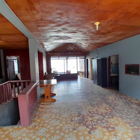 Maruba Inn Tuk Tuk Exteriér fotografie